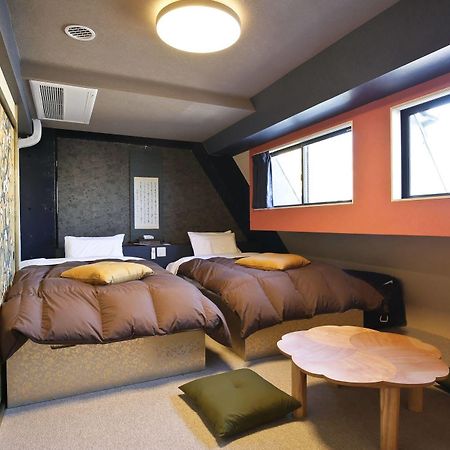 Samurais Hostel Ikebukuro Токио Экстерьер фото