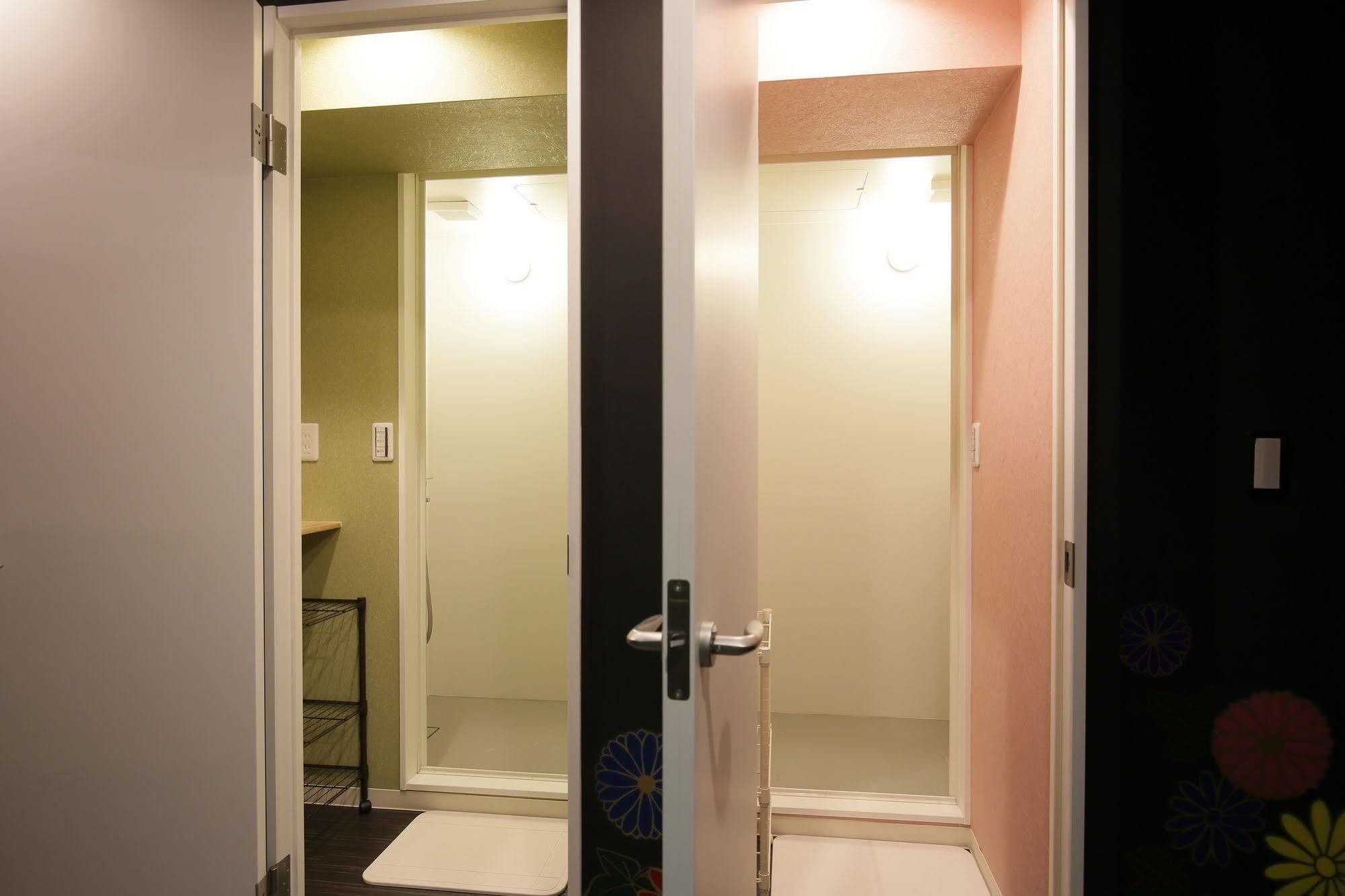 Samurais Hostel Ikebukuro Токио Экстерьер фото