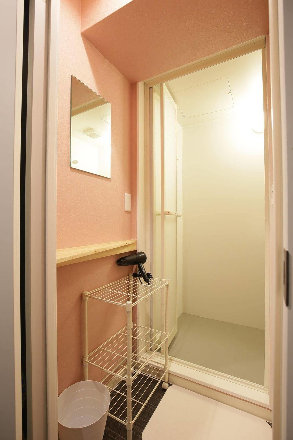 Samurais Hostel Ikebukuro Токио Экстерьер фото