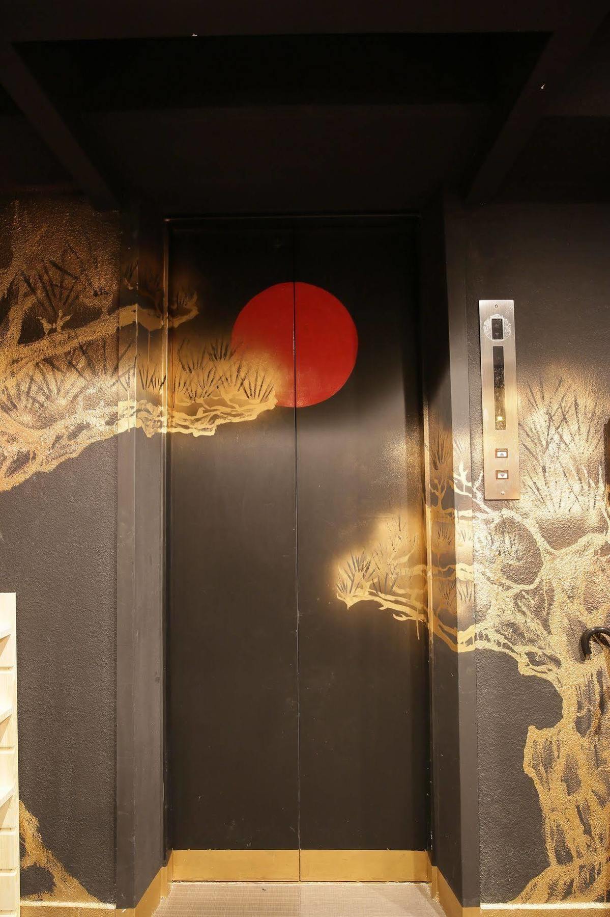 Samurais Hostel Ikebukuro Токио Экстерьер фото