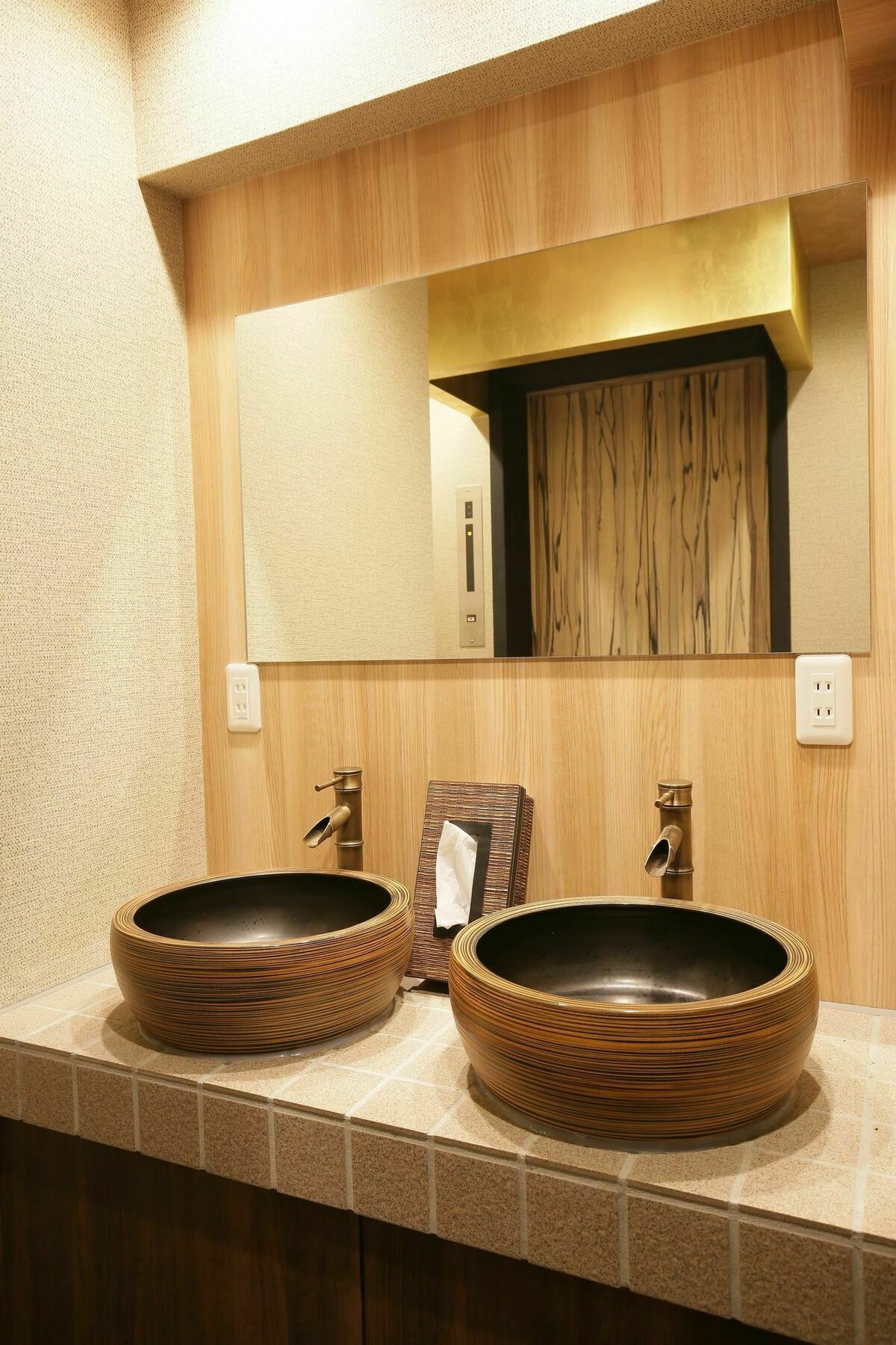 Samurais Hostel Ikebukuro Токио Экстерьер фото